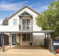 WinenWaves Margaret River - Perth Resorts