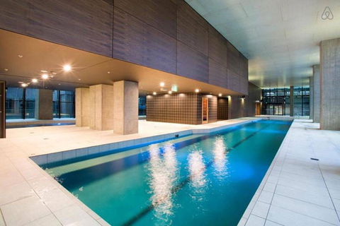 A Charming Studio With Stunning City Views - Accommodation Perth 3