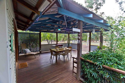 A Grape Escape - Perth Resorts 2