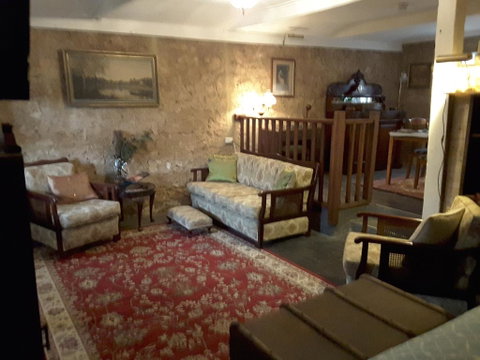 A La Folly - Accommodation Perth 3