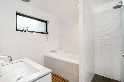 A Top Spot - Perth Resorts 2