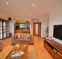 A View to a Hill - Accommodation Perth