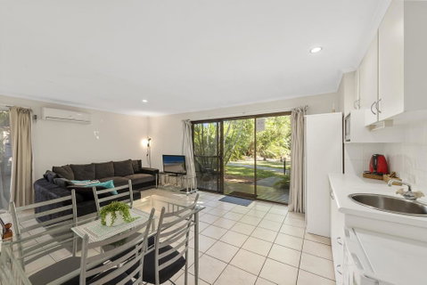 Aanuka Tropical Spa Bure - Accommodation Perth 0