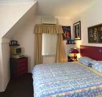 Aarn House BB Airport Accommodation - Perth Resorts