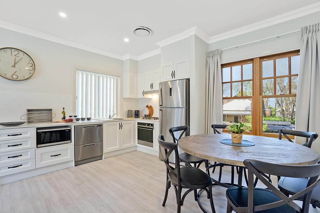 Maitland NSW Accommodation Perth