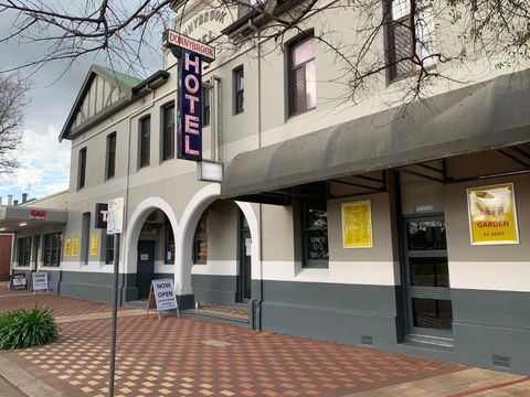 Donnybrook Hotel WA - Accommodation Perth 2