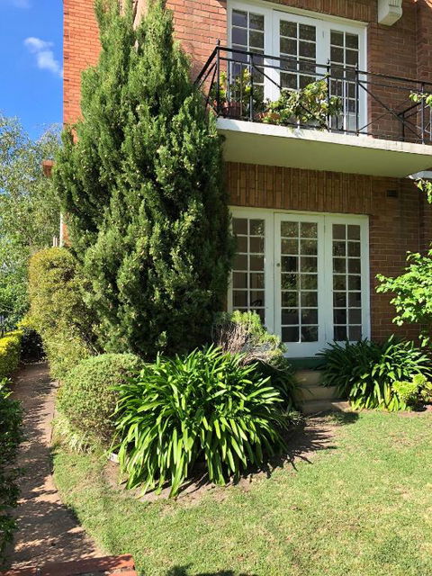 East Melbourne City Studio - Amazing Location & Sunny Charm - Perth Resorts 2