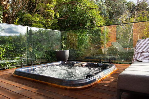 East St Spa House - Perth Resorts 4
