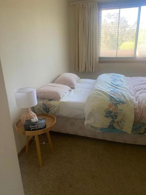 Elegant Castlehill Stay - Accommodation Perth 0