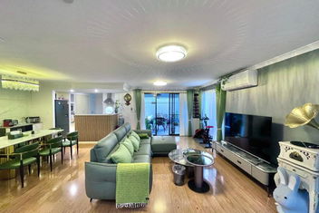 Equitice Spring Moonlight Villa with Accommodation Perth