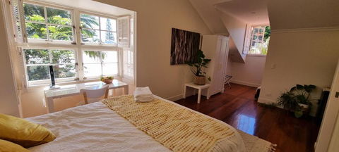 Fab 4brm Home With Pool A 15 Min Walk To Beach - Perth Resorts 3