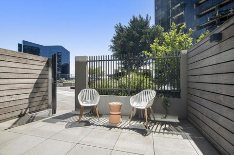 Fabulous 1-Bed With Pool And Private Courtyard - Perth Resorts 3