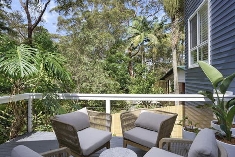Family Friendly Beach House - 5mins Walk To The Beach - Accommodation Perth 1