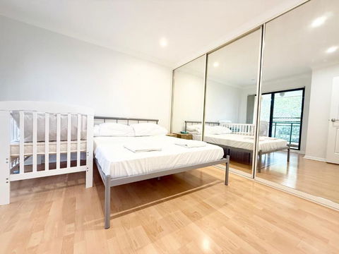 Family Friendly House - Accommodation Perth 4