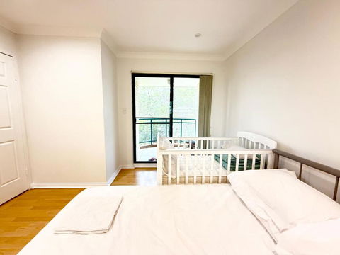 Family Friendly House - Accommodation Perth 3