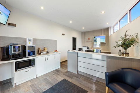 Fawkner Executive Suites & Serviced Apartments - Accommodation Perth 3