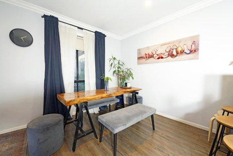 Fawkner Modern 3BR House Netflix WiFi Parking - Accommodation Perth 3
