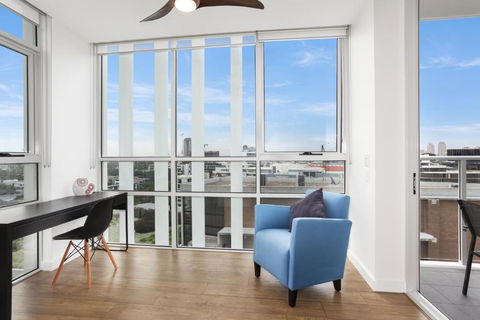 G1903S - Zetland Heights Sunset Vista - Accommodation Perth 0