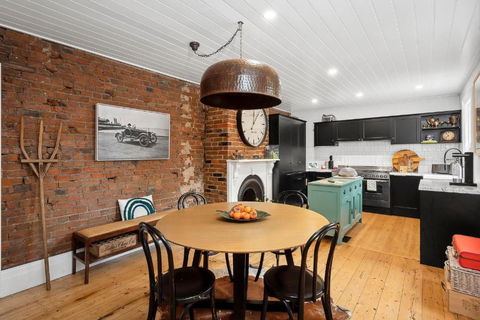 Gable House Geelong - Perth Resorts 3