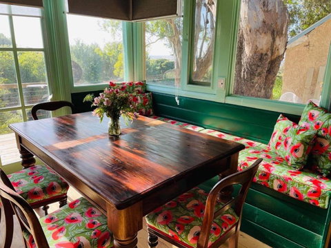 Galway Cottage - Accommodation Perth 3