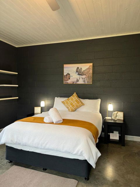GORGE Chocolates Farmhouse - Accommodation Perth 0