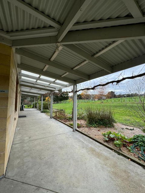GORGE Chocolates Farmhouse - Accommodation Perth 2