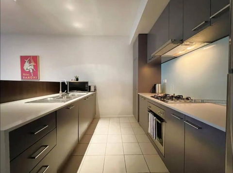 GW24-1 BATH 2 BR At The Glen With FREE Parking And Balcony - Accommodation Perth 4