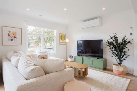 Hamptons On Heales - Classic Beach House Charm - Perth Resorts 0