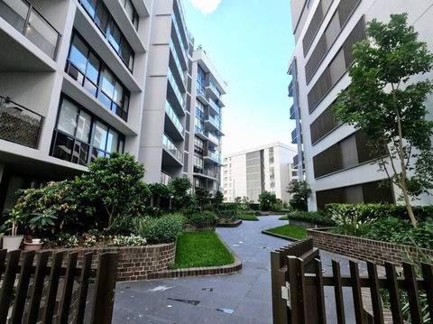 GREEN Skyline View2BR Close To Easter Show - Accommodation Perth 3