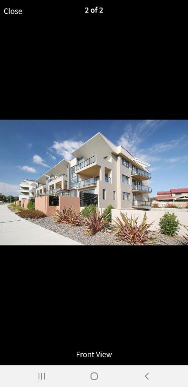 GREENWAY WATERS Apartments - Accommodation Perth 0