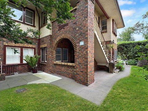 Ground Floor Apartment, 250 Metres To The Beach - Accommodation Perth 0