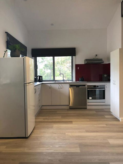 Gully Getaway - Accommodation Perth 0