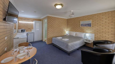 Gunsynd Motor Inn - Accommodation Perth 4