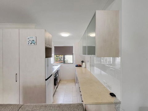 H2O Holiday Apartments Unit 12 - Accommodation Perth 2