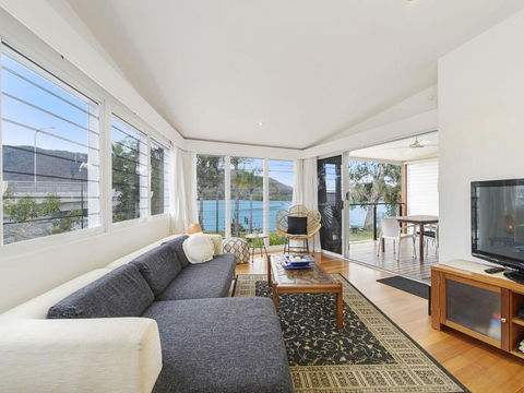 H2O Holiday Apartments Unit 13 - Accommodation Perth 1