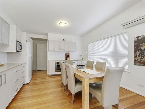 H2O Holiday Apartments Unit 13 - Accommodation Perth 4