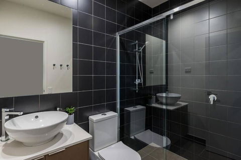 H6B - Round About Bulimba - Perth Resorts 4