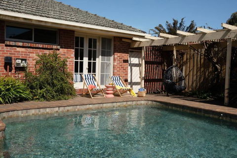 Hampton Spacious House & Pool - Accommodation Perth 2