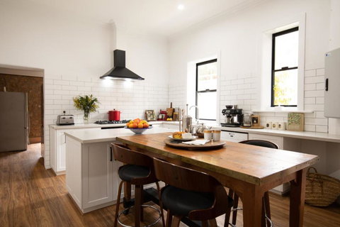 Harbour Mannum - Accommodation Perth 2