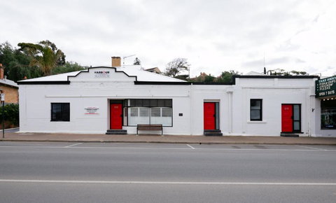 Harbour Mannum - Accommodation Perth 1