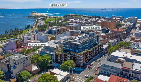 Harbour View Luxury Herald Building Newcastle - Perth Resorts 2