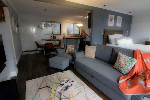 Harmonica - Unique Modern Chic Apartment - Perth Resorts 1