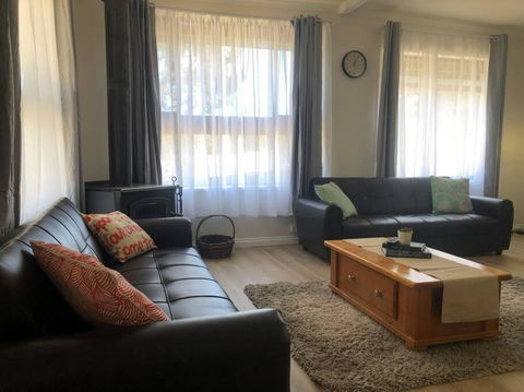 Heart Of The Farm Country Cottage In Tallarook - Perth Resorts 2