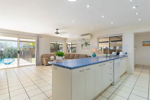 Hidden Gem At Mudjimba - Perth Resorts 3