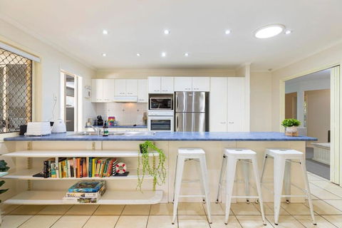 Hidden Gem At Mudjimba - Perth Resorts 2