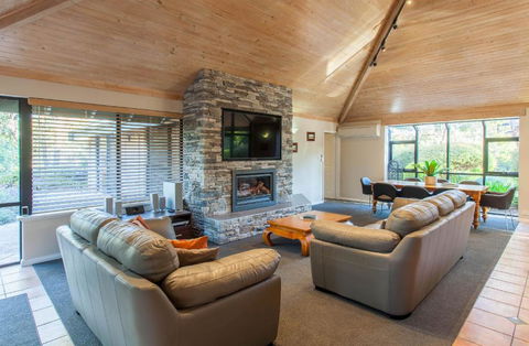 High Ridge I Private Properties - Perth Resorts 2