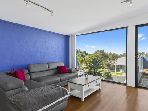 Highlander Haven 8a - Perth Resorts 2