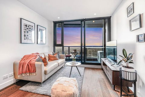 Highrise Skyline Spectacular View Luxury 2B2B1C - Perth Resorts 1