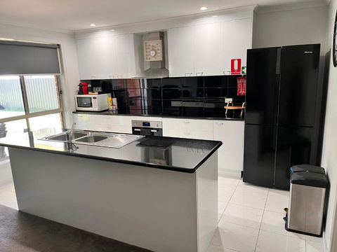 House On Stephenson - Accommodation Perth 0