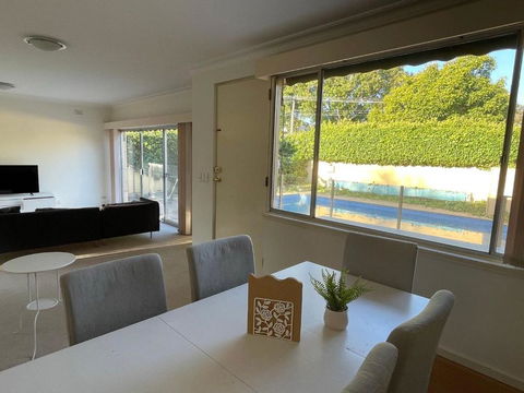 Home In Brighton - Perth Resorts 1